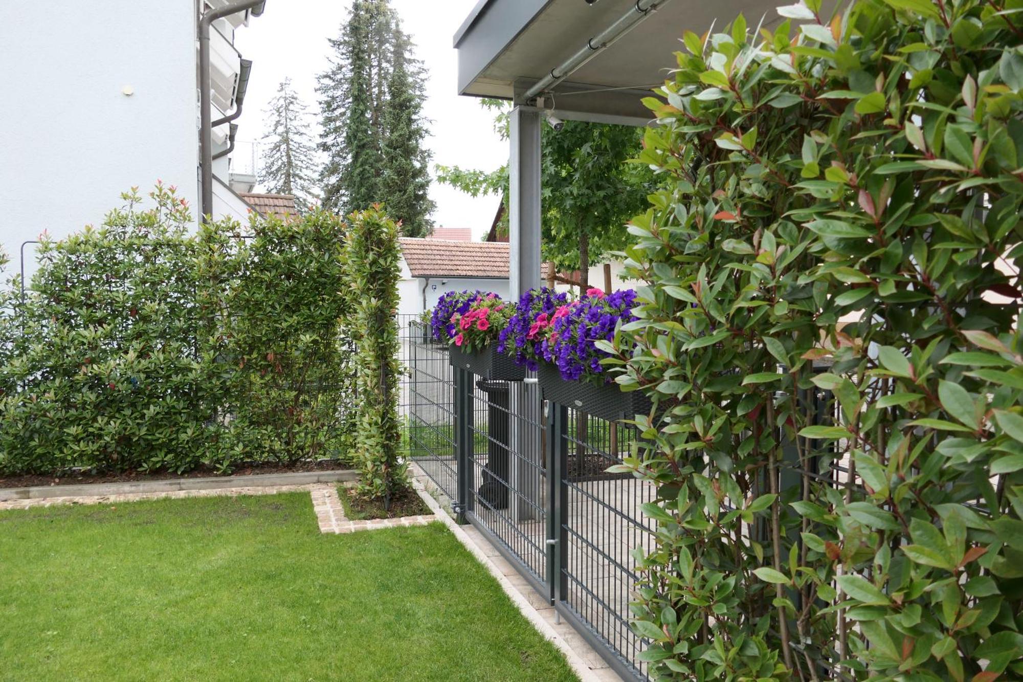 Apartamento Ferienwohnung, 1-zimmer, 1-3 Personen, 31 Qm, Mit Balkon, In Ruhige Lage, Direkt An Der Aach Singen